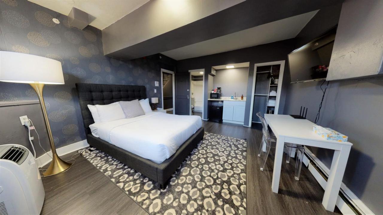 בוסטון Lower Level Studios In Hip Bay Village מראה חיצוני תמונה